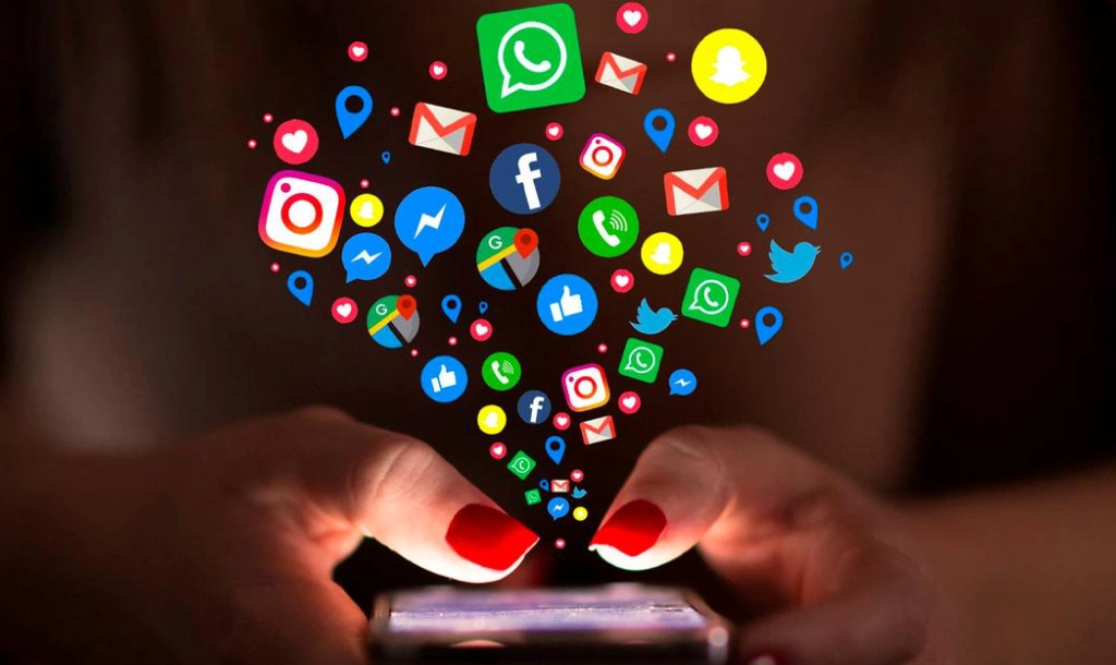 تتبع المستخدمين في وسائل التواصل