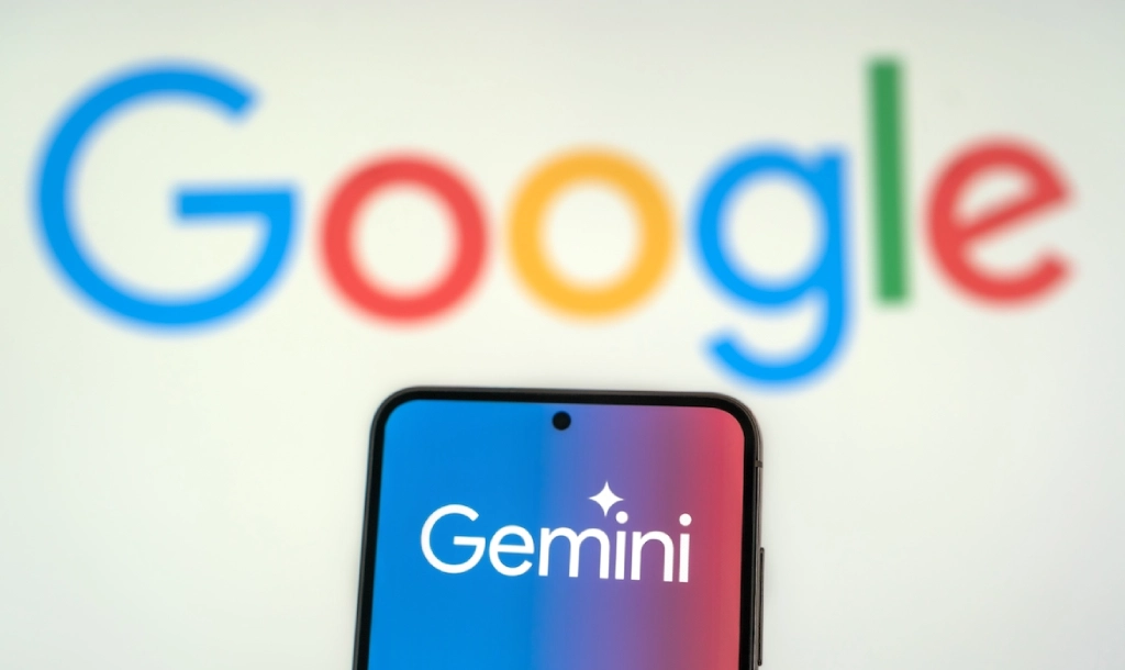 ميزة جديدة في Google Docs تلخص النصوص صوتيًا