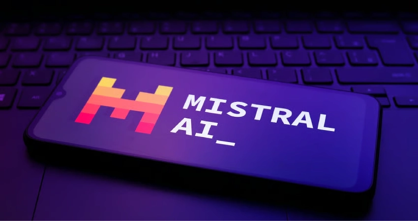 ما هو Mistral